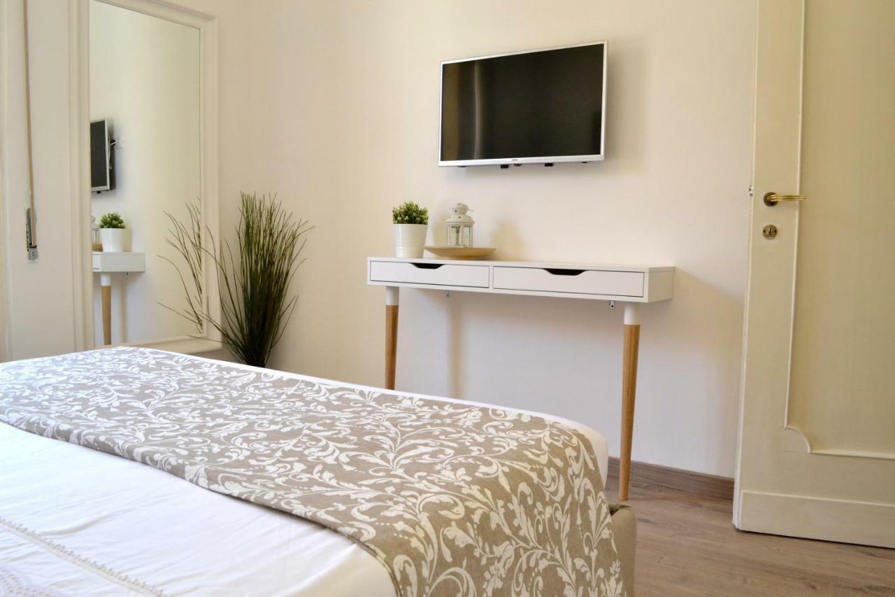 Modarno Exclusive Apartments Флоренция Экстерьер фото